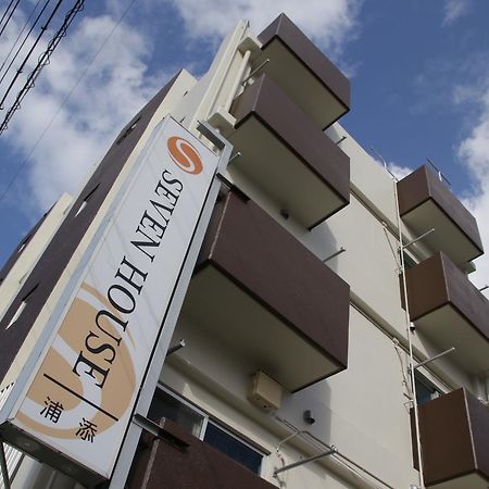 Seven House Urasoe Hotell Exteriör bild