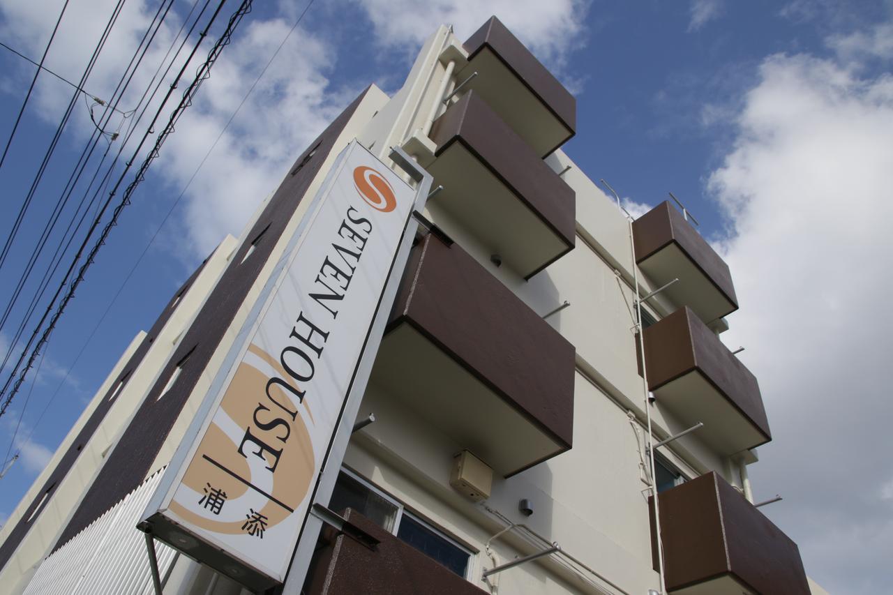 Seven House Urasoe Hotell Exteriör bild