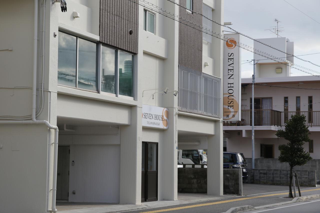 Seven House Urasoe Hotell Exteriör bild